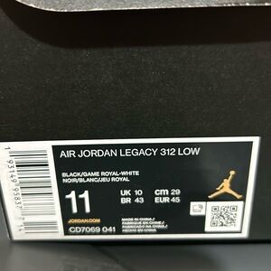 Men’s Nike Legacy Shoes